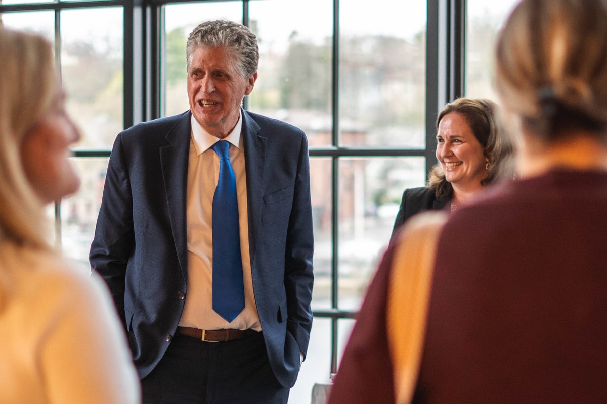 Last night, we were proud to join @GovDanMcKee, @LizTannerRI, and some of our #Wavemaker fellows!👇

Learn about the Wavemaker Fellowship and its upcoming application period:

🔗: wavemaker.commerceri.com