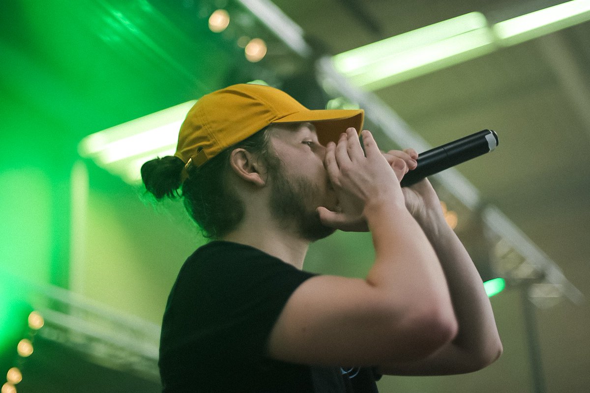 Zeden_officiel's tweet photo. Déjà 2 semaines que Nautilus est sorti !⚓️
Merci beaucoup pour vos messages j'espère que vous avez kiffé ! Promis on retourne bientôt au studio pour sortir d'autre dingueries 🌊🔫

📸 @thefetchingeye https://t.co/lZ3qK90LJW