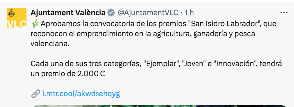 VBranchat's tweet photo. Els patrons tradicionals dels llauradors valencians sempre han sigut els Sants de la Pedra. L'obssessió del @ppcv per esborrar qualsevol rastre de valencianitat els ha portat a instituir uns premis a l'empreniment agrícola en honor de "San Isidro Labrador". A sus pies, Ayuso.. https://t.co/rw28RugX0E