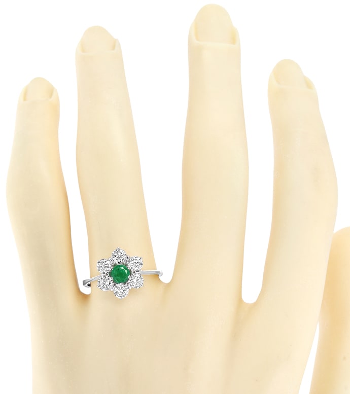 juwelenmarkt.de/R1813H1.htm - #Weissgoldring
#Spitzen
#Smaragd
#1.12ct
#Diamanten
#Gold
#Juwelier - Gelegenheit nur 1 Mal lieferbar! Vergleichen sie unsere günstigen, sensationell billigen Preise! Schätzwert 7.400* Euro - bei uns NUR 2273 Euro