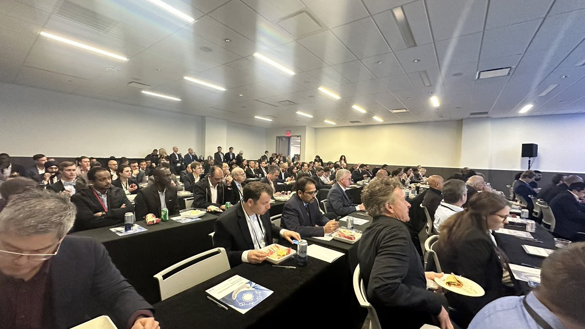 Andrew Kerner tweet media