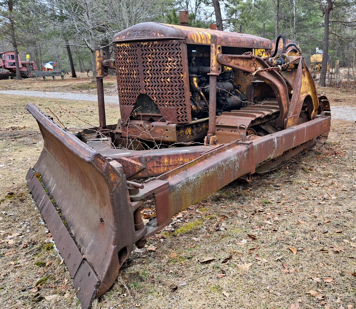 UteSchmid's tweet photo. @VisualsbySauter Thanks for inviting us to share #vehiclephotography. These #mightymachines were snapped &amp; are part of the collection at the #simcoecountymuseum in #minesingontario. #ResidentialTourist #Snowflakelady https://t.co/iQBq5FG01L