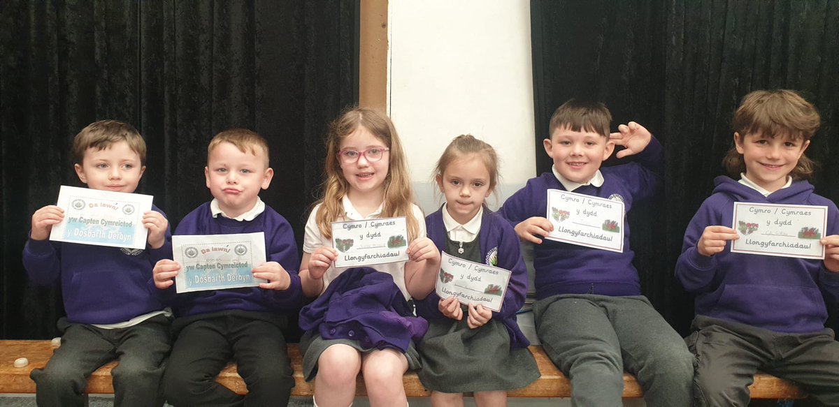 Dosbarth Derbyn tweet media