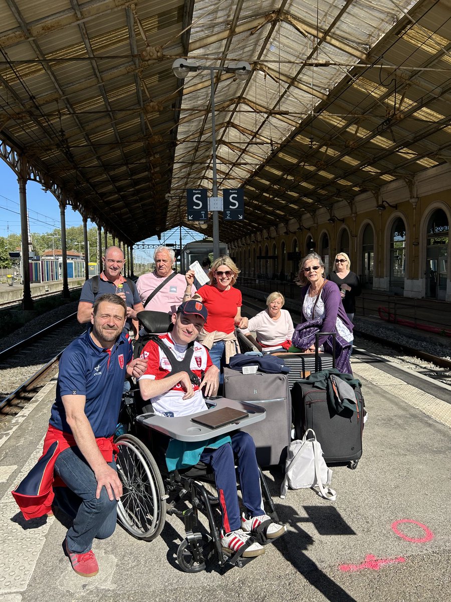 Last leg to Perpignan , carcassonne Station ⁦@hullkrofficial⁩ ⁦@DragonsOfficiel⁩