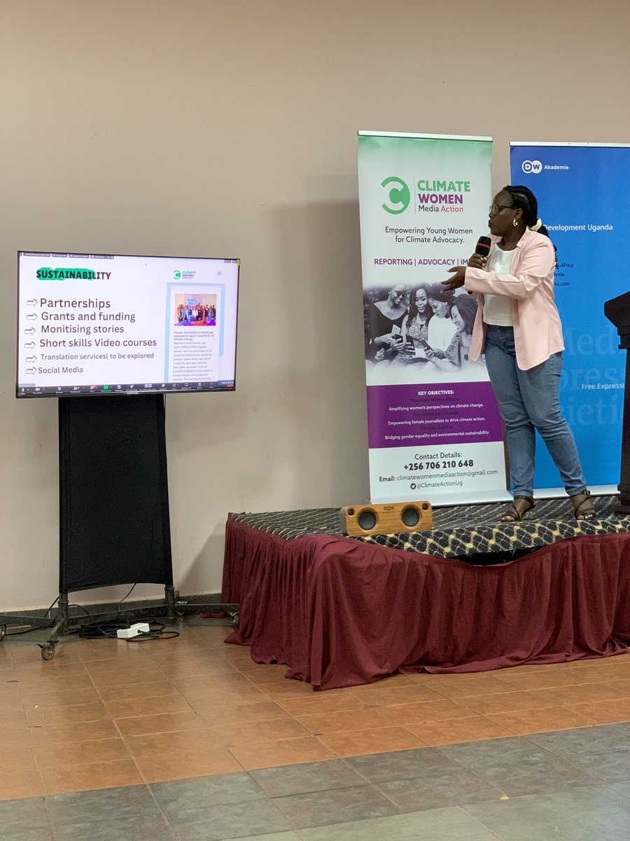 ClimateActionug's tweet photo. Our Vision is to build a community of confident female journalists that tell impactful climate stories. 
🥳Today our Team Leader pitched to a team of judges during the @dw_akademie #ActionLab 
To secure funding to make capacity building accessible for all female journalists. https://t.co/ZjR4yMGzny