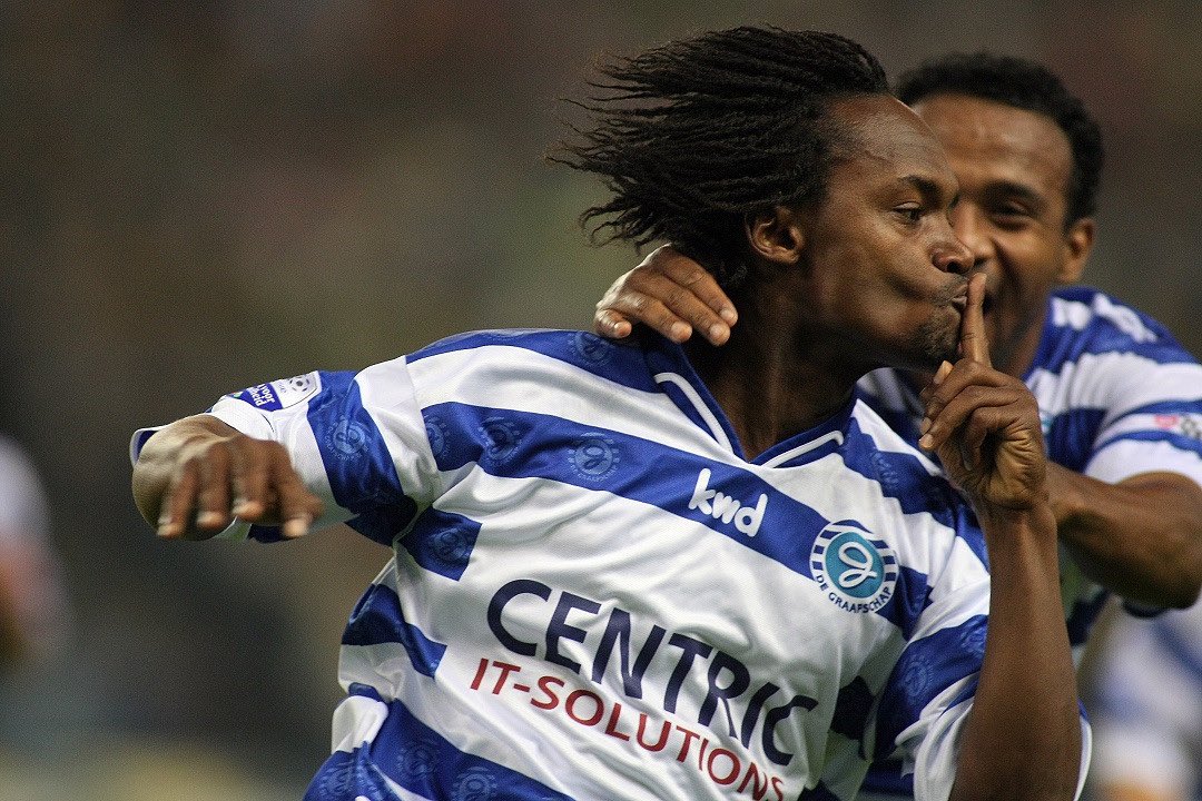 TU (@thwvanuum) on Twitter photo 0-1 = -1 QED #vitesse 0-1 = -1 QED #vitesse