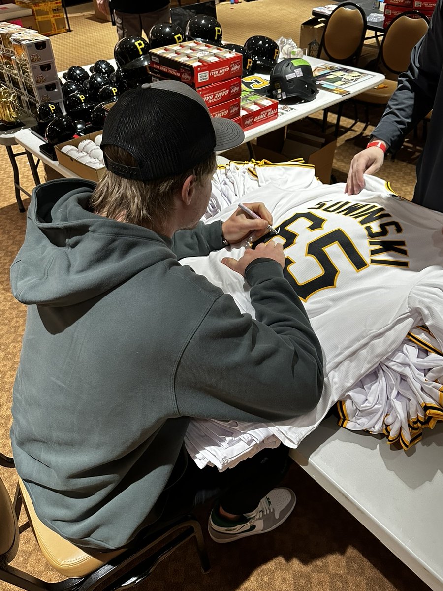 ⚾️ FIRST PITCH DEAL ⚾️ Jack Suwinski autographed Nike jerseys are $189 for the first THREE people to use discount code 'SUWINSKI' at checkout! ⬇️⬇️⬇️ tseshop.com/products/jack-…