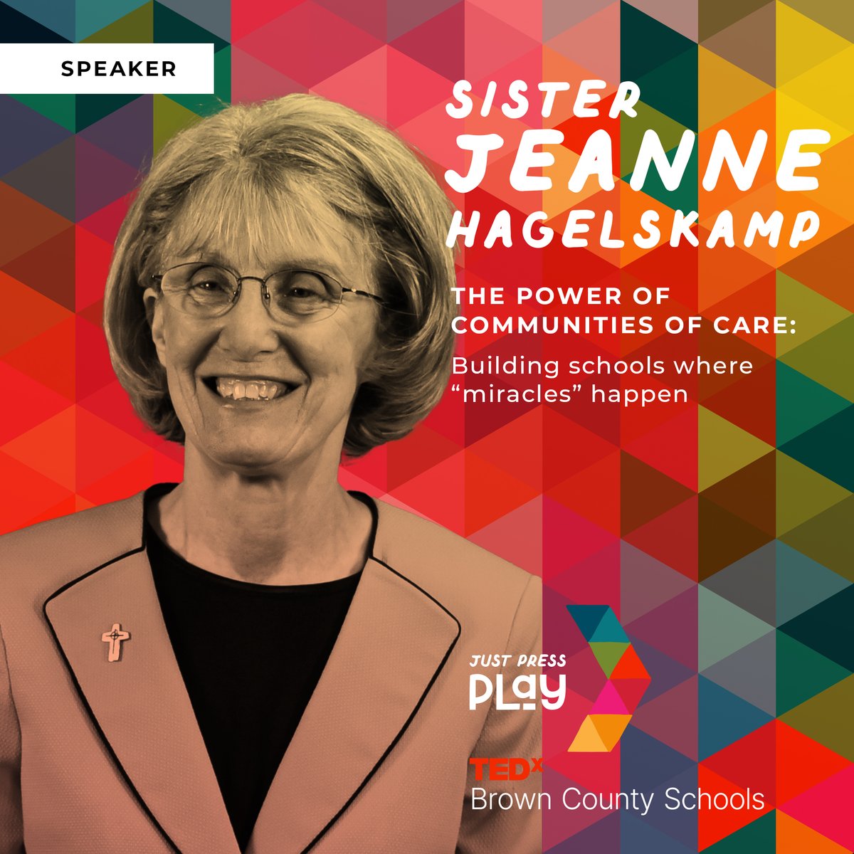 Emily Tracy 🦈 tweet media