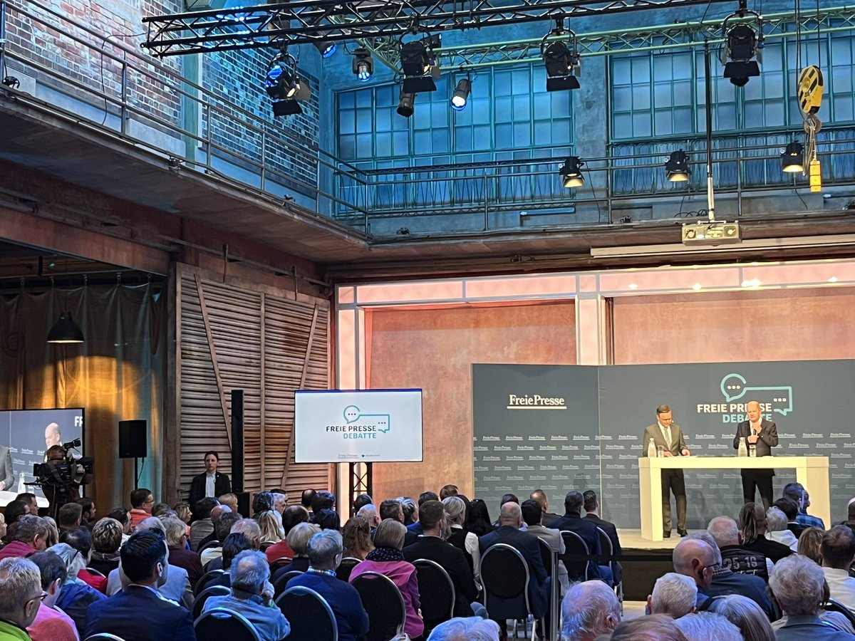 Scholz wird nach Pistorius‘ Wortwahl, Deutschland müsse „kriegstüchtig“ sein. <a href="/Bundeskanzler/">Bundeskanzler Friedrich Merz</a> antwortet in der Diskussion bei <a href="/freie_presse/">freiepresse.de</a>, indem er das Wort „verteidigungsfähig“ benutzt. <a href="/TKleditzsch/">Torsten Kleditzsch</a>