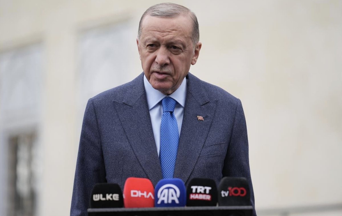 Erdogan has now explicitly stated that he will also visit Erbil after his one-day trip to Baghdad on Monday. He remarked: 'In Erbil, we will discuss the matters concerning Northern Iraq (referring to the Kurdistan Region) and their issues with the central government.'