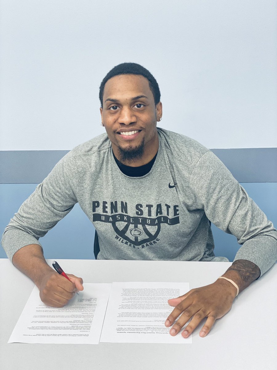 Coachhammett's tweet image. It’s Official Teequan Holley Is A Professional Basketball Player

Teequan Signed A Contract With A Sports Agent Today And Next Up He Will Be Playing Professionally Overseas

Today Was His First Steps Of His Dream Coming True

Congrats &amp;amp; Good Luck On Your Pro Journey
#PSWBHOOPS