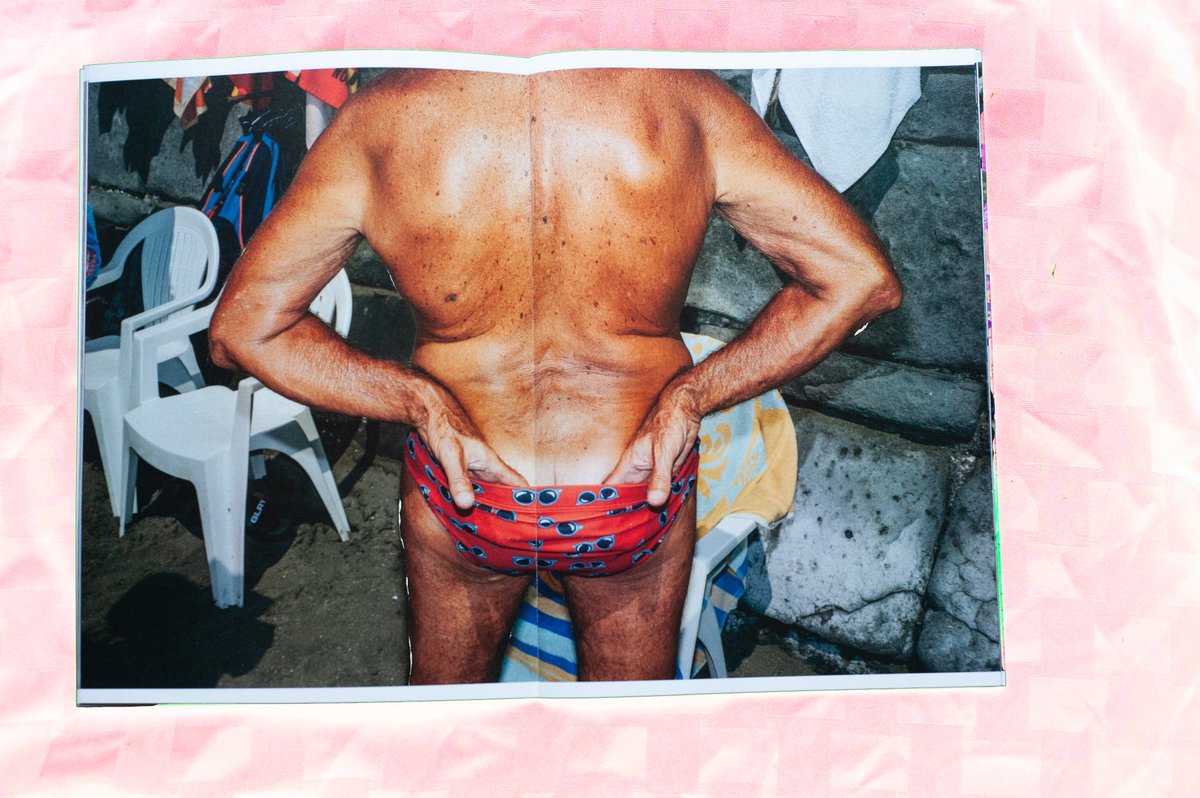 NAPOLI BEACH by BOOGIE
- Limited Edition Zine, only 300 printed
- 8.27” x 11.69”, 52 Pages

I am giving away 3 zines featuring photos by <a href="/boogiebelgrade/">boogie</a>. Retweet to enter the giveaway.  Winners will be announced in 24 hours. 

Zine for sale at tourdogs.com/boogie-napoli-…