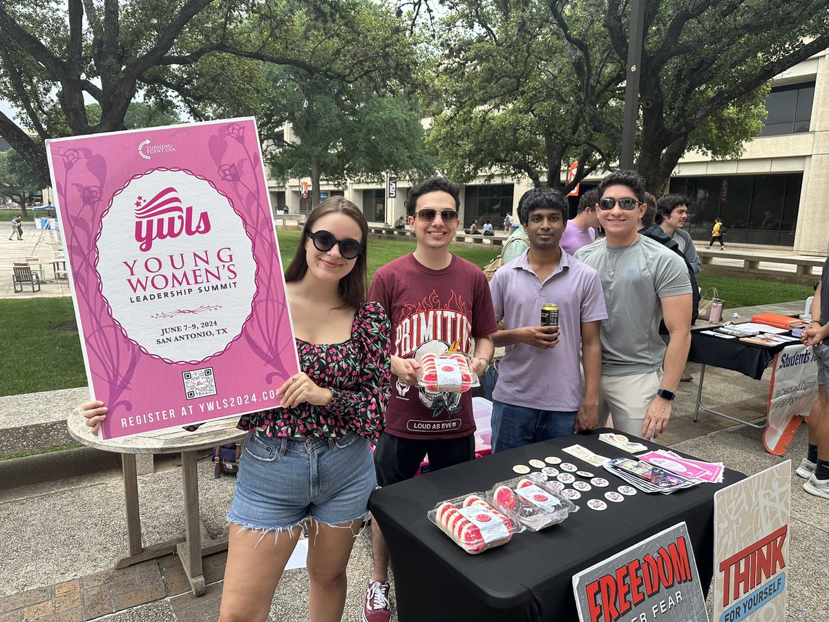 SUCH A FUN WEEK IN ALAMO TERRITORY!! #tpusa #biggovsucks #socialismsucks @TPUSA @tpusastudents @morgonnm