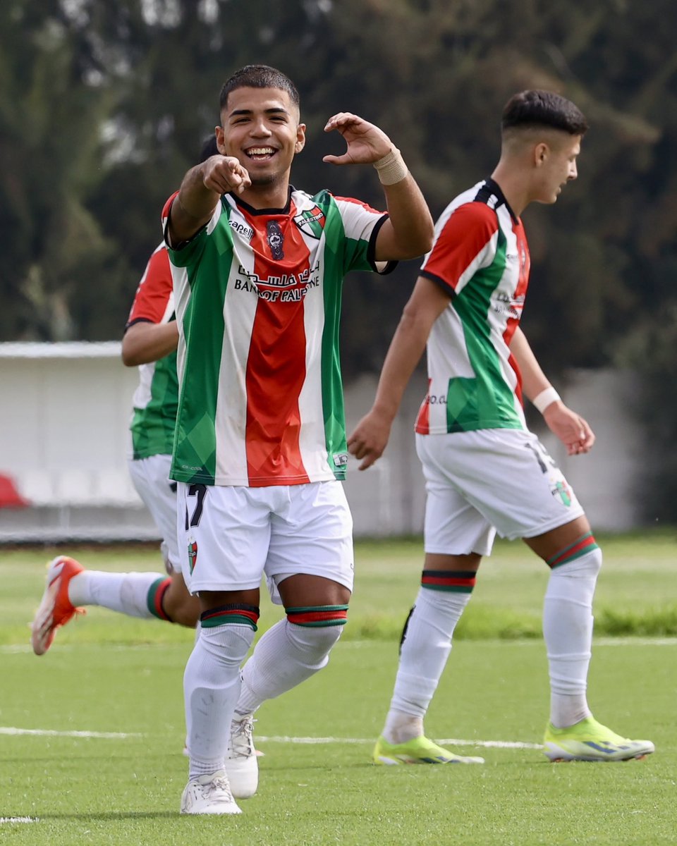 ¡Golazo, Santi! ❤️💚

#ProyecciónCollahuasi 🏆
#TodoUnPueblo 🇵🇸