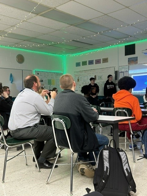 CPACTC's tweet photo. #computerprogramming students @cpactc #present their #interactivewebquestwebsitedesigns to the class today. #opportunitiesunlimited #heishman #april2024 https://t.co/w3PlSArTKk