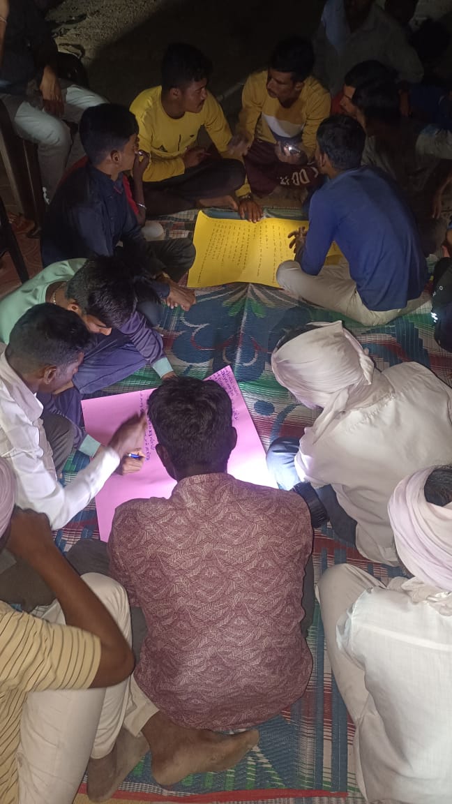 TissDMCourse's tweet photo. A participant of Cohort 19 of the IFRC-TISS Certificate Programme, Archis Sabnis, is currently working with the fishermen community in Jawahar Nagar area of Varvala village as a part of Module 8 of the programme.

#Fieldwork #DisasterManagement https://t.co/iBjsZ9VTZp