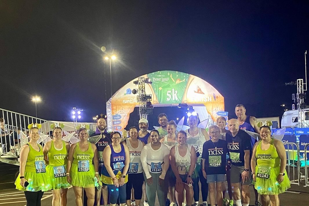 We love a Disney race weekend! Before the sun even had a chance to rise, we had runners tackle day 1️⃣of @rundisney Springtime Surprise weekend, the 5K! 🏃 Congrats to our runners! 👏 Stay tuned all weekend and see what it’s like to #rundisney with #TeamNDSS!