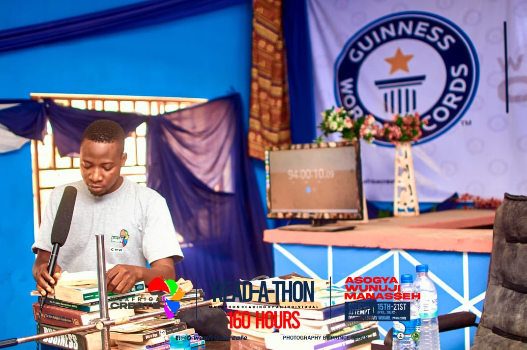 temit4me's tweet photo. 160 hours Marathon Reading by an individual 

100 Hrs and still Counting 

@WeAfricaCr4506 
@NigeriaGov 
@GovAgbuKefas 
@GWR 
@Channelstv
@ARISEtv

#WeafricaCreate 
#WeafricaCreate
#160hoursreadAThon
#GetInvolvedNow https://t.co/mffbk0pG8p