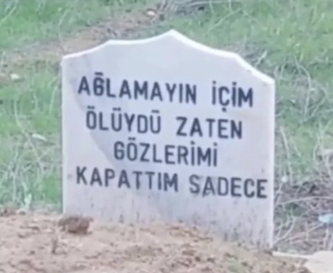 Cioran’ın mezar taşı.