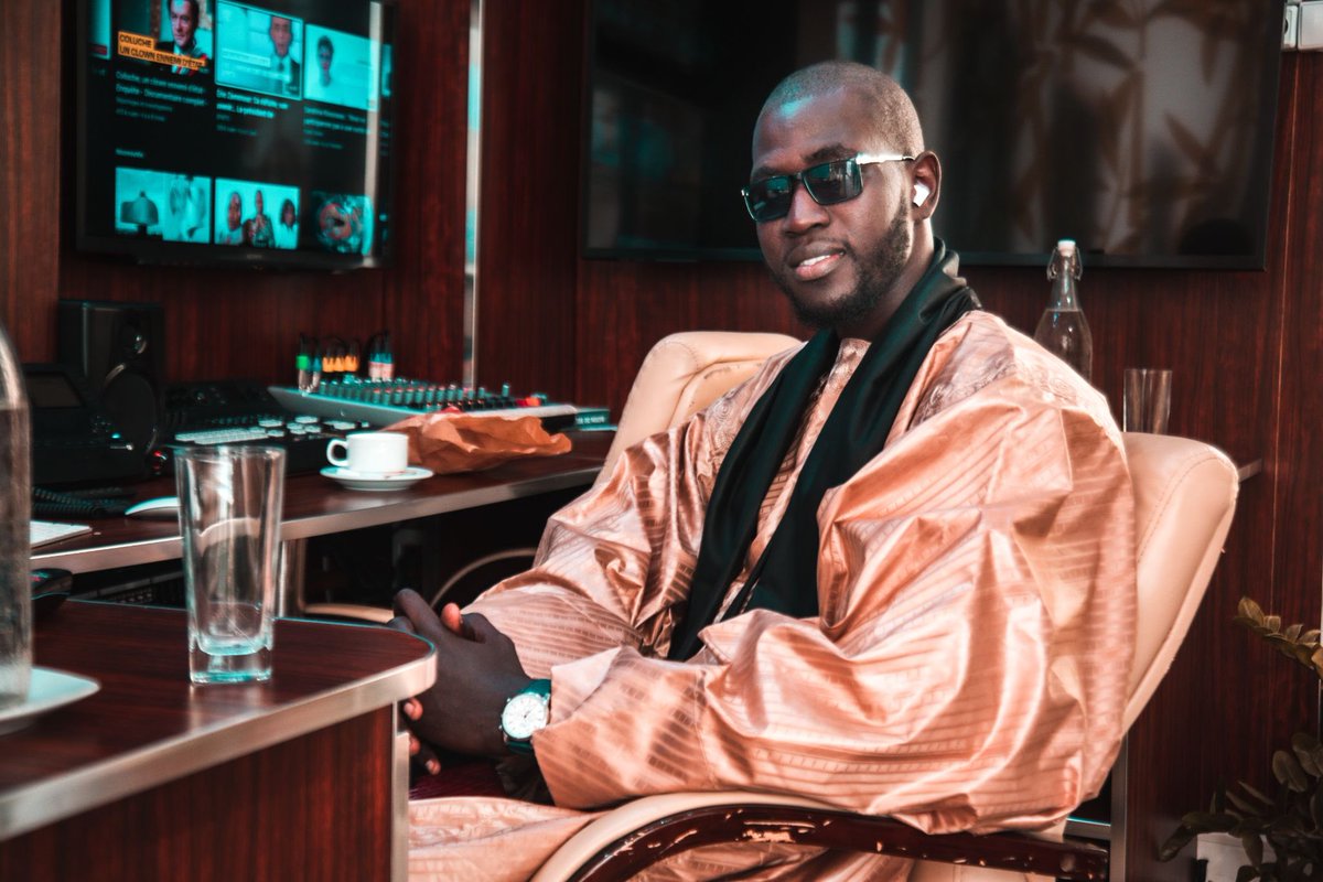 Aujourd’hui, nous mettons en lumière Elhadji Cheikh Gueye, fondateur de FOCUS AGENCY, une agence de communication et média😊. 

#vendredientrepreneuriat