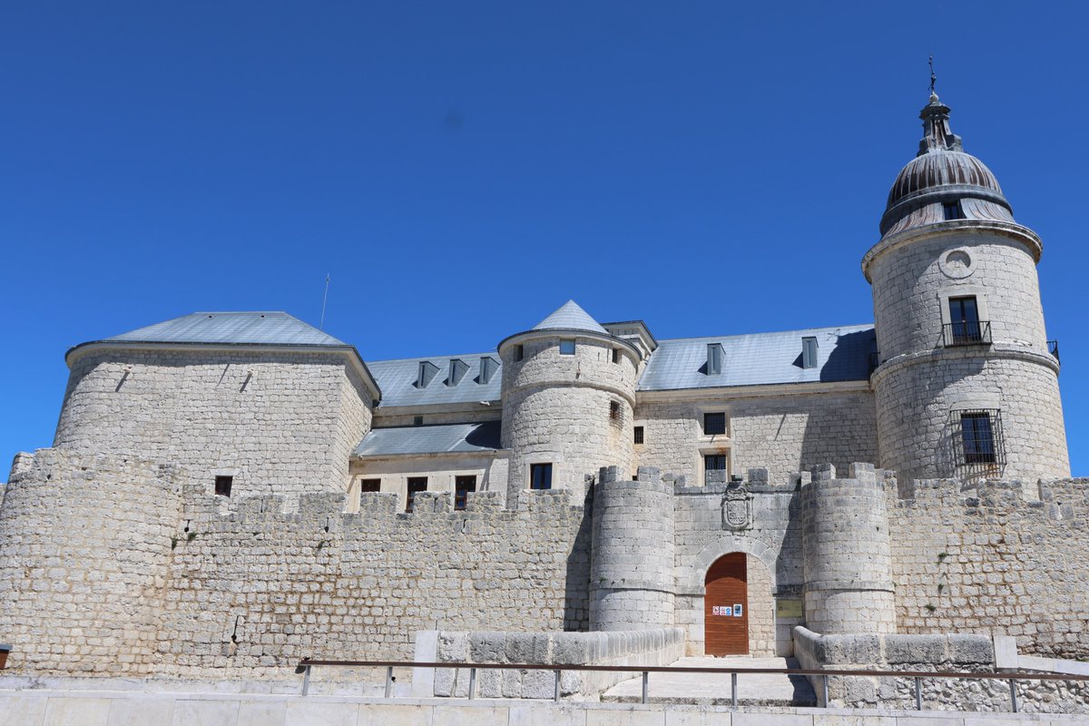 Ronan McGreevy tweet media