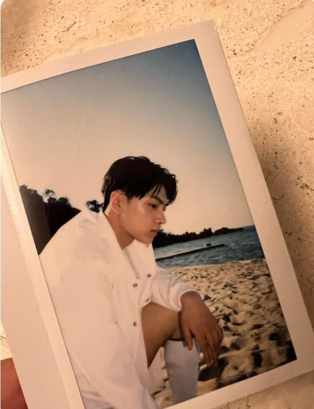 bieclipse's tweet image. [💌] Wishing 𝓙𝓪𝔂 the happiest of birthdays! U're my ride or die, my main squeeze, my heart's desire, my 𝙚𝙫𝙚𝙧𝙮𝙩𝙝𝙞𝙣𝙜. U bring so much joy and warmth into my life, and im endlessly grateful 4 ur love and companionship. Cheers to you, Jeongsongie! ⭐️🪩

#HAPPY_JAY_DAY