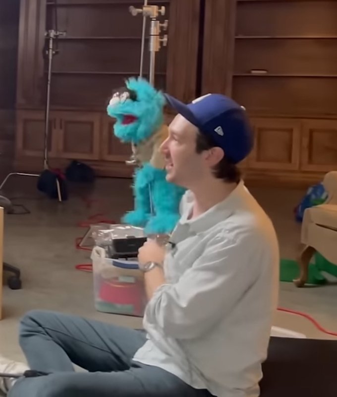 ackackjack's tweet image. What the FUCK is @shanemadej doing to the Professor!? @wearewatcher ????