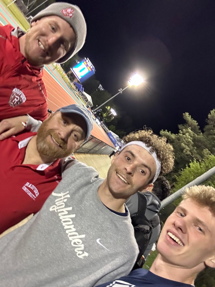 SmokinJoeSowers's tweet photo. Latest HOTPO contains NFL Draft Preview w/links to @CydHenderson @HolderStephen @RomeovilleKid @RyanHeckmanNFL 
https://t.co/Q8ybwFkQMz https://t.co/rQp7ixfawM