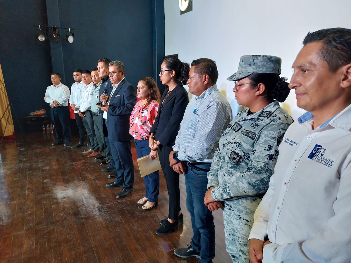 tsjoaxaca's tweet photo. A fin de conocer los requisitos de procedibilidad para la investigación penal, la jueza Concepción Atala Dionisio participó en el taller "Aspectos básicos en el desarrollo de la carpeta de investigación", que organizó el Colegio de Abogados y Defensores de la Mixteca. https://t.co/uSVKfy0L2j