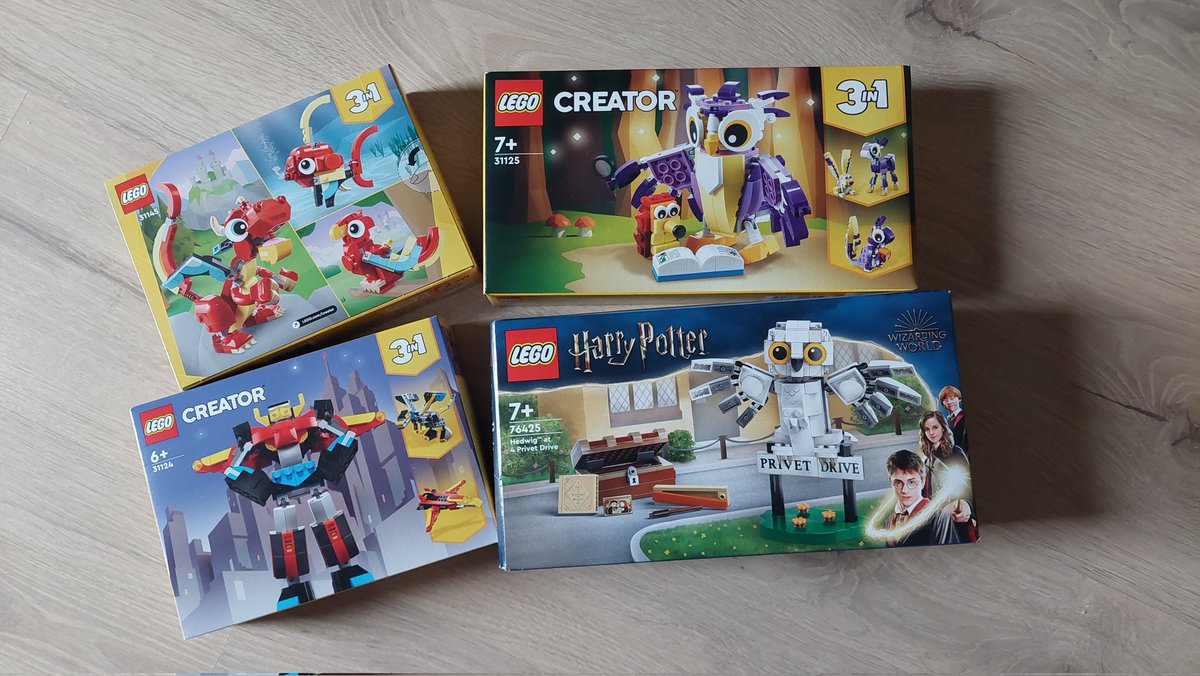 BadazzNL's tweet photo. Start a rainy weekend well. We need this! LEGO is part of our lives ❤️🙏🏻 #LEGOisLife #familyfun https://t.co/Vq8lYa81o8