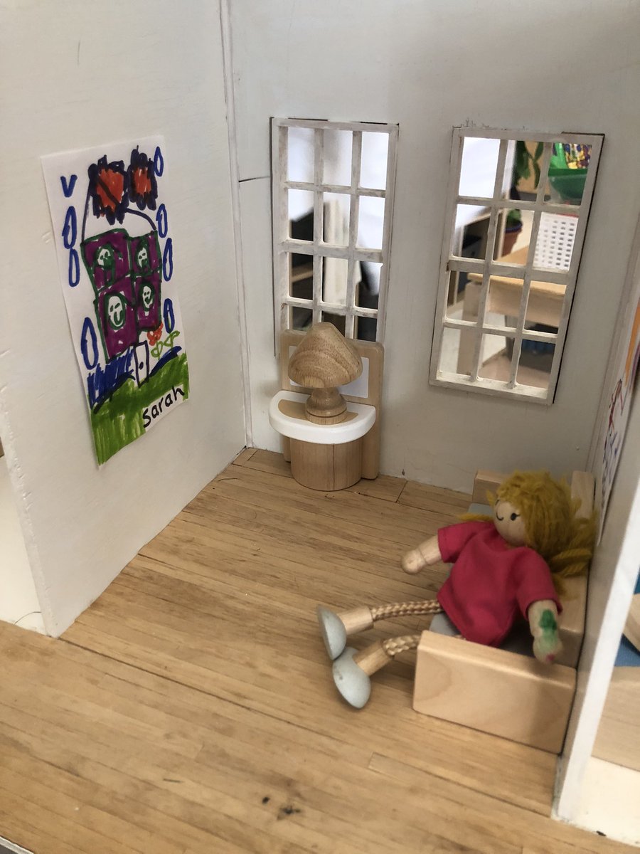 MrsHicksRECE's tweet photo. Thank you so much Ms White for these beautiful furniture pieces to enhance our doll house! The children were so delighted to play with them.  🏠♥️
@BernadetteOCSB 
#languagedev 
#empathy
#reallifesituations 
#socialskills https://t.co/0BUrBh2Rk6