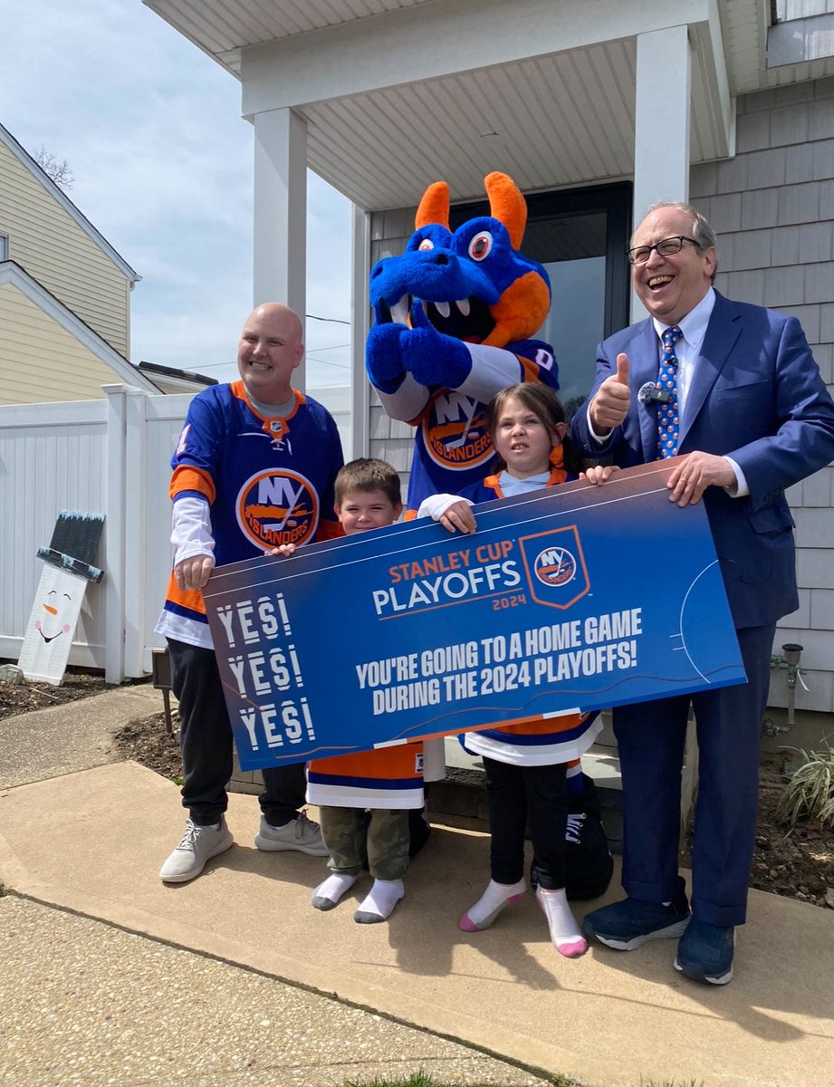Huge thanks to John Ledecky and the incredible <a href="/NYIslanders/">New York Islanders</a> for the amazing surprise of playoff tickets for my brother-in-law and niece and nephew today! You've made their day, and ours, unforgettable. Let's go Islanders! 🏒🎉 #Isles #Playoffs
