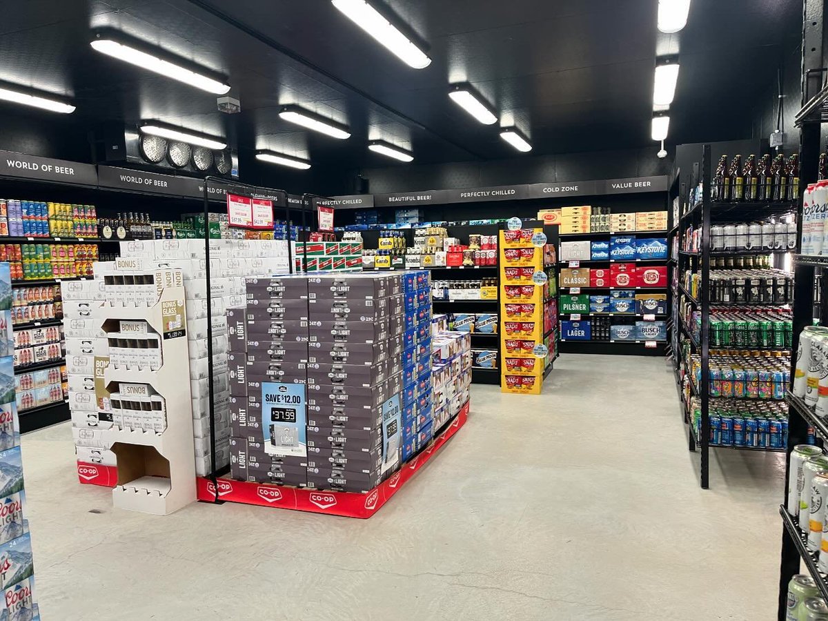 NOW OPEN!!! We are so excited to announce the opening of our first liquor store in Regina. Located in Harbour Landing at 4580 Parliament Avenue, the liquor store is conveniently situated beside our Harbour Landing Food Store.