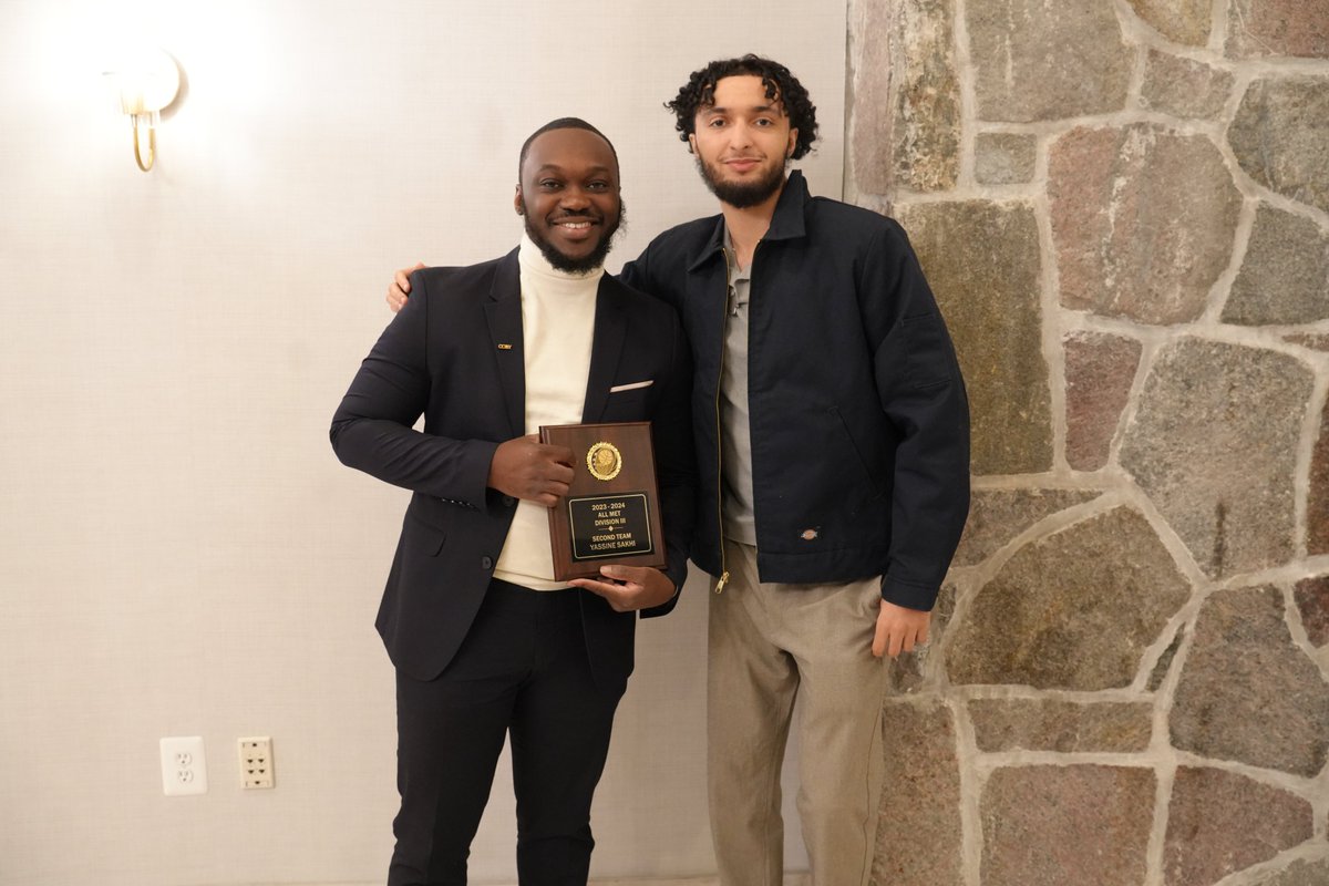 CCNYSports's tweet photo. Congratulations to @CCNYMBB's senior Yassine Sakhi on being recognized last night as a Second-Team All-Met honoree at the 2024 @MetBasketballW Haggerty Awards dinner.

#GoBeavers🟣⚫️ | #PrideoftheCity | @CUNYAC https://t.co/ayFxRlF7bH