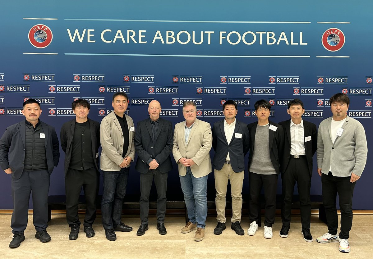 Frank_K_Ludolph's tweet photo. Ahead of the #UEFA #uefayouthleague finals we had an excellent #exchange at the House of European Football with our #JFA colleagues from Japan : #sharing is crucial for #technicaldevelopment #Coaching #UEFAcoaching #coacheducation #eliteyouth #japan 🇯🇵 https://t.co/IxeGfAtupU
