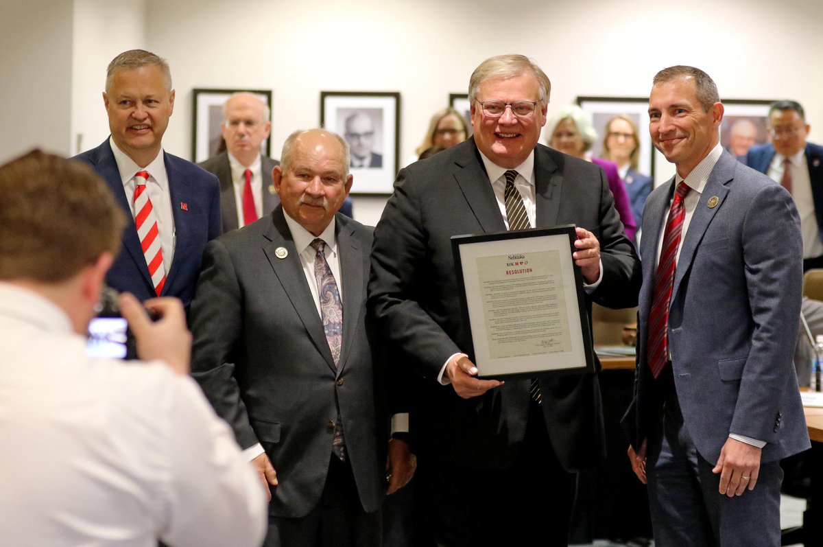 UNKearney's tweet photo. Chancellor @KristensenDoug recognized and given a well-deserved standing ovation this morning at @u_nebraska Board of Regents meeting. Chancellor is retiring after 22 years of leadership at UNK. https://t.co/CjBbulSy8g