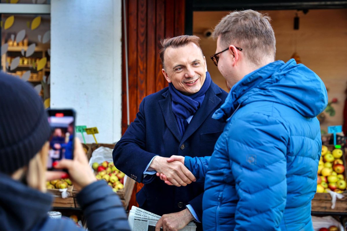 KRAKÓW!

Tu całym sercem za Łukasz Gibała - czas na odpartyjnienie i prawdziwą zmianę w tym mieście!
