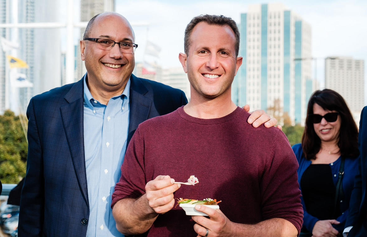 Paul Shapiro (@paulhshapiro) on Twitter photo In 2019, I tasted BlueNalu's cultivated yellowtail fish.
In 2024, I spoke w/ their CEO <a href="/LouCoop18/">Lou Cooperhouse</a> re his vision of 100,000L cultivators churning out bluefin tuna and what he thinks it will take to get there.
New Business for Good Podcast episode:
businessforgoodpodcast.com/fishing-for-hi… In 2019, I tasted BlueNalu's cultivated yellowtail fish.
In 2024, I spoke w/ their CEO <a href="/LouCoop18/">Lou Cooperhouse</a> re his vision of 100,000L cultivators churning out bluefin tuna and what he thinks it will take to get there.
New Business for Good Podcast episode:
businessforgoodpodcast.com/fishing-for-hi…