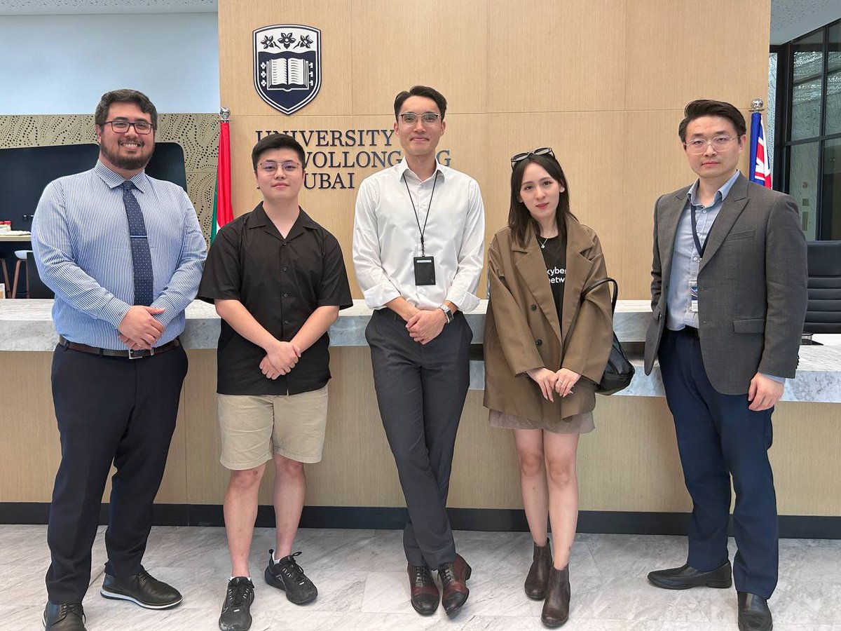 Day 2 at #Token2049 #Dubai

🔶 The Stability World AI team joined the #BAC event at University of Wollongong, gaining insights into Blockchain, AI, and cloud computing.

✨ Plus, we had the privilege to engage with brilliant <a href="/UOW/">UOW</a> professors.

Thrilling day!