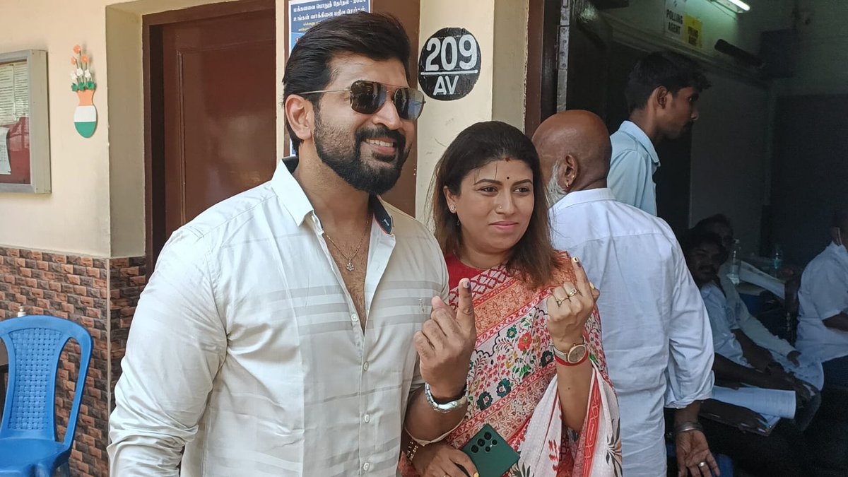 #ArunVijay casted his vote with his wife 👏