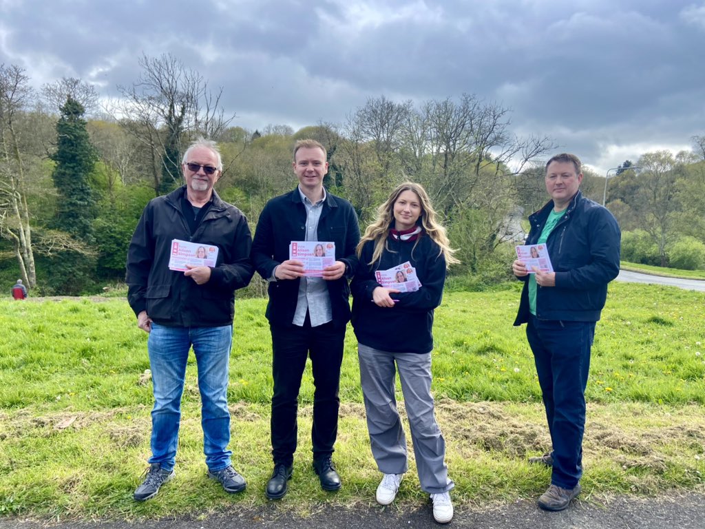 Out this afternoon in Budshead ward with @PlymouthLabour speaking to residents! Great response today with local elections on 2nd May!