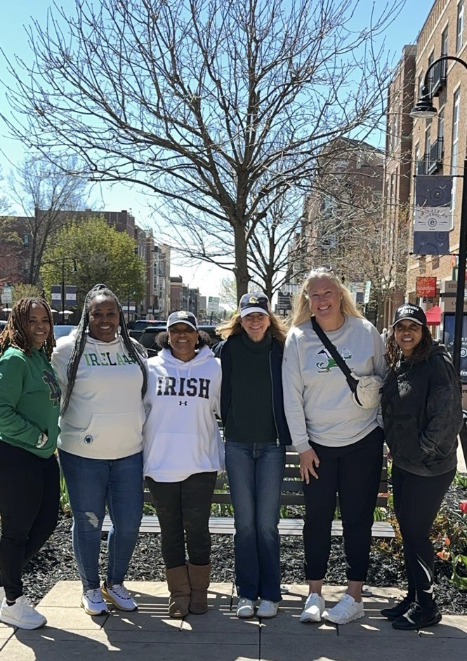 Nothing better than lunch with our Wide Receiver Mama Crew! Missing a few as everyone is still getting into town but we will be full force tomorrow cheering for all of our boys! #theygetitfromtheirmamas #irishluv #goirish #somethingspecial