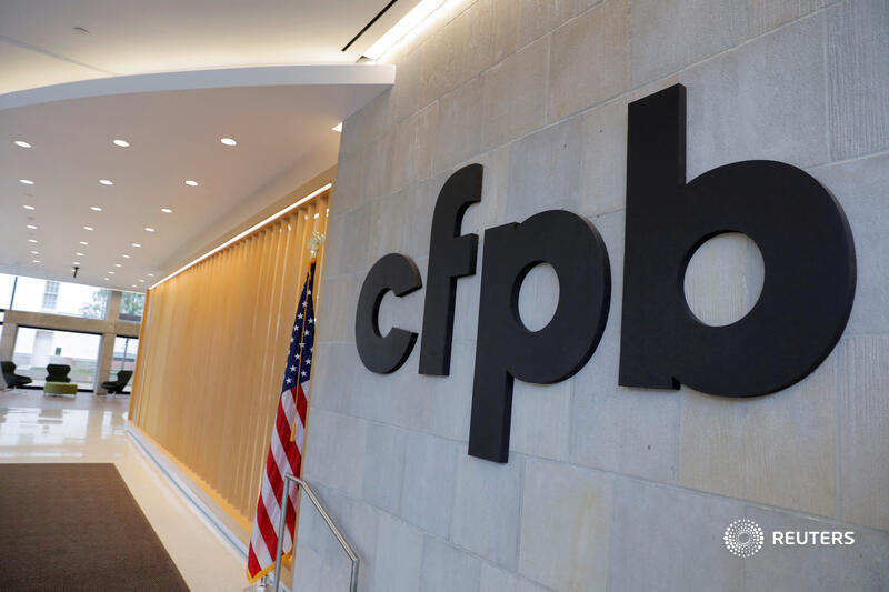 The CFPB has asked a US appeals court in Texas to reconsider transferring a banking industry-backed credit card fee rule lawsuit to Washington, D.C. The lawsuit challenges the agency's new rule capping credit card late fees at $8 reut.rs/3vPWAsN @nateraymond