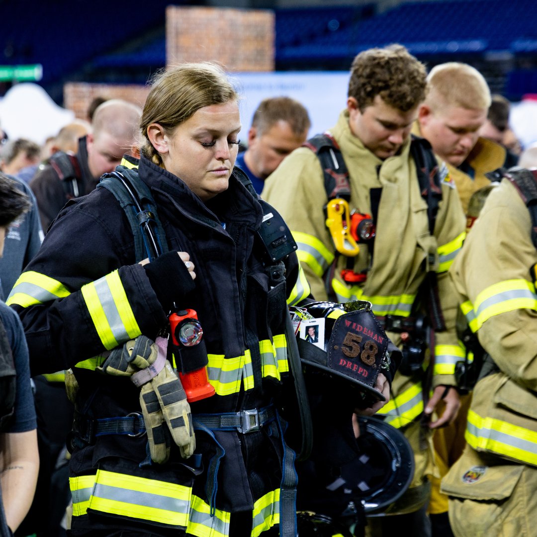 🚒🕊️ Honor the Brave at the 9/11 Memorial Stair Climb 🕊️🚒 Today at 1:30 PM in Lucas Oil Stadium/Connector, join us for a powerful tribute: the 9/11 Memorial Stair Climb. #FDIC #FDIC2024