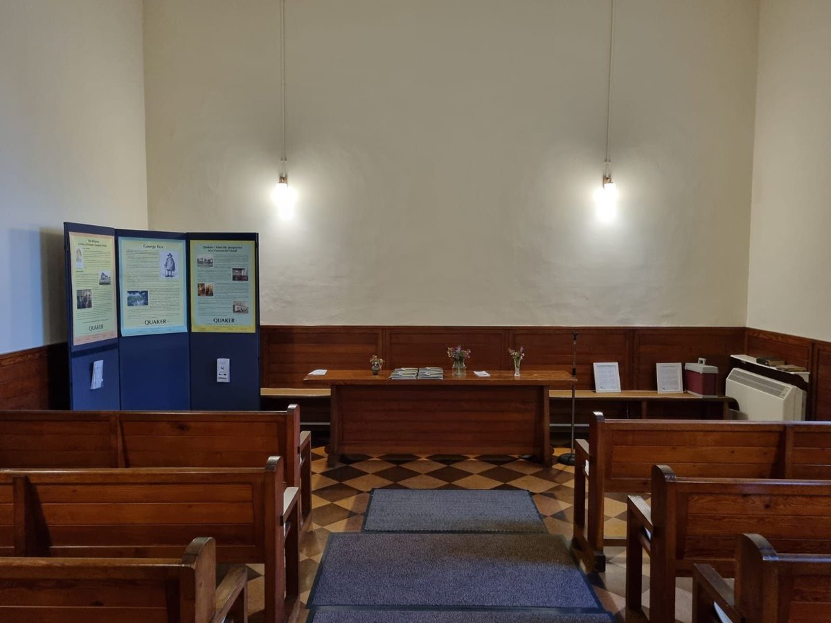 DAQCFriends's tweet photo. Have you wondered what a Quaker Burial Ground looks like?
Temple Hill Burial Ground are offering group tours.

#DAQC #QuakersDublin https://t.co/7kmD4ICGXQ