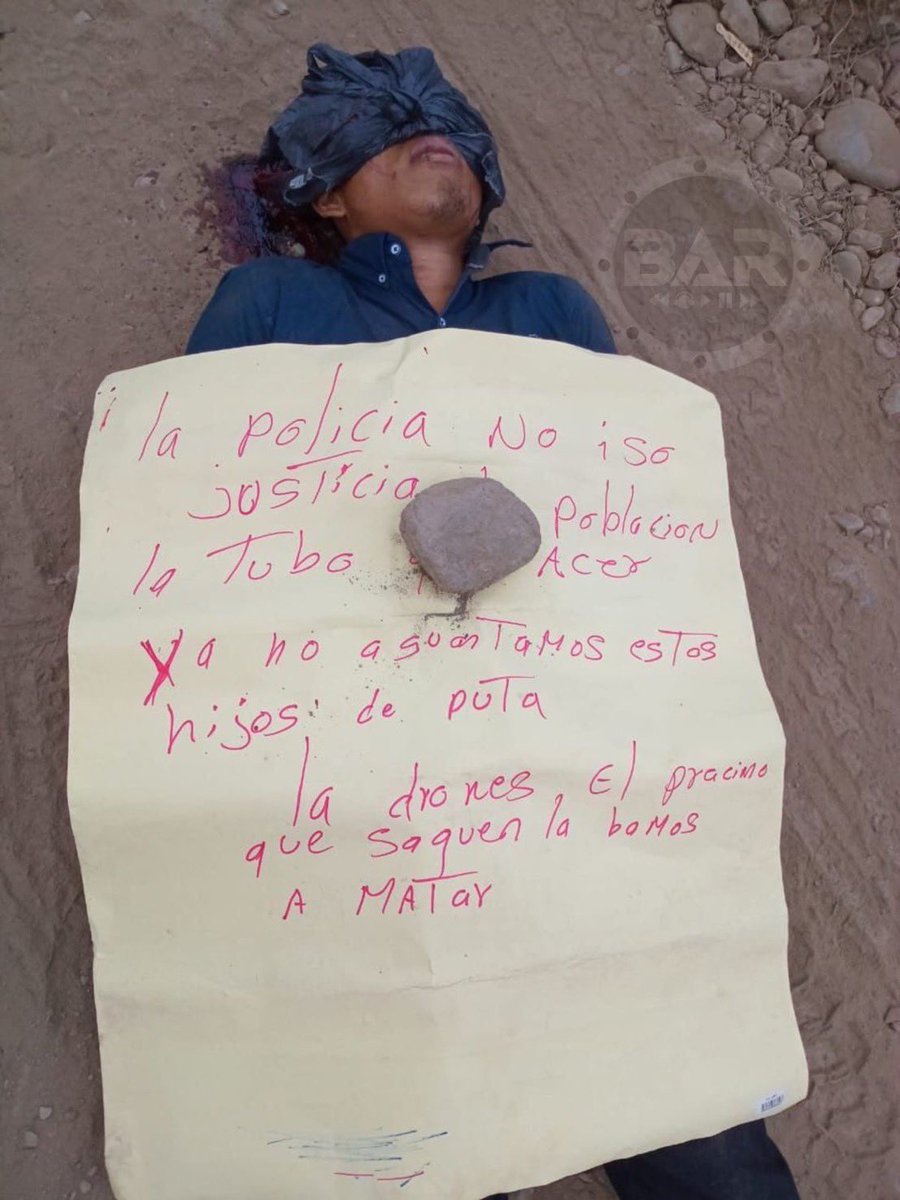 Ayer apareció este cuerpo en Honduras 🇭🇳. El ladrón fue capturado un día antes por la policía y a las 24 horas estaba liberado, pero la población la dio de baja al verlo y le colocó este cartel. “La policía no hizo justicia, la población la tuvo que hacer”. ¿Apoyan este accionar?