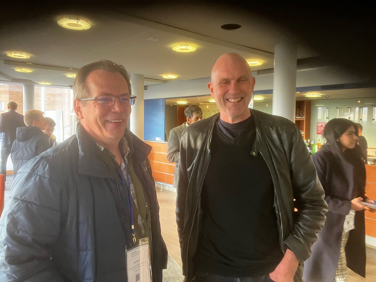 The breadth and depth of this genetics meeting exemplified by these two chaps , from opposite ends of the human genetics works #SGGDExeter2024