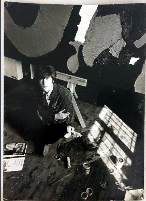 John at Kenwood with his paintings, 1965
📷 Robert Freeman 
#Beatles #Weybridge #Beatles1965
