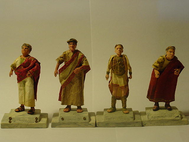 LewcusTellow's tweet photo. Models of four of the Emperors of Rome from the classic BBC TV Epic, I, Claudius. Augustus (Brian Blessed), Tiberius (George Baker), Caligula (John Hurt), and Claudius (Derek Jacobi).
#IClaudius #AncientRome #Caesars #RomanEmperors #Sculpture #modelmaking #BBC https://t.co/lYBbEHSmMQ