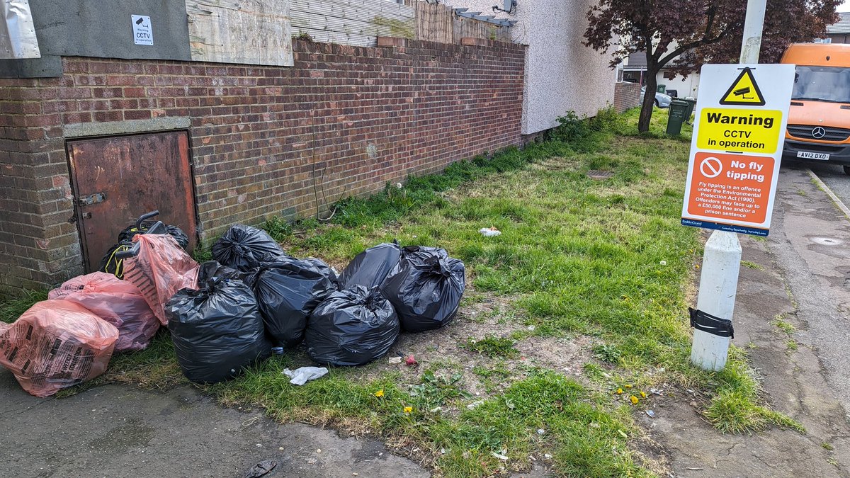 The Tory fly-tipping deterrent working like a charm in #Pitsea 🙄 If you want real action on fly tipping and weekly bins collections then vote Labour on 2nd May